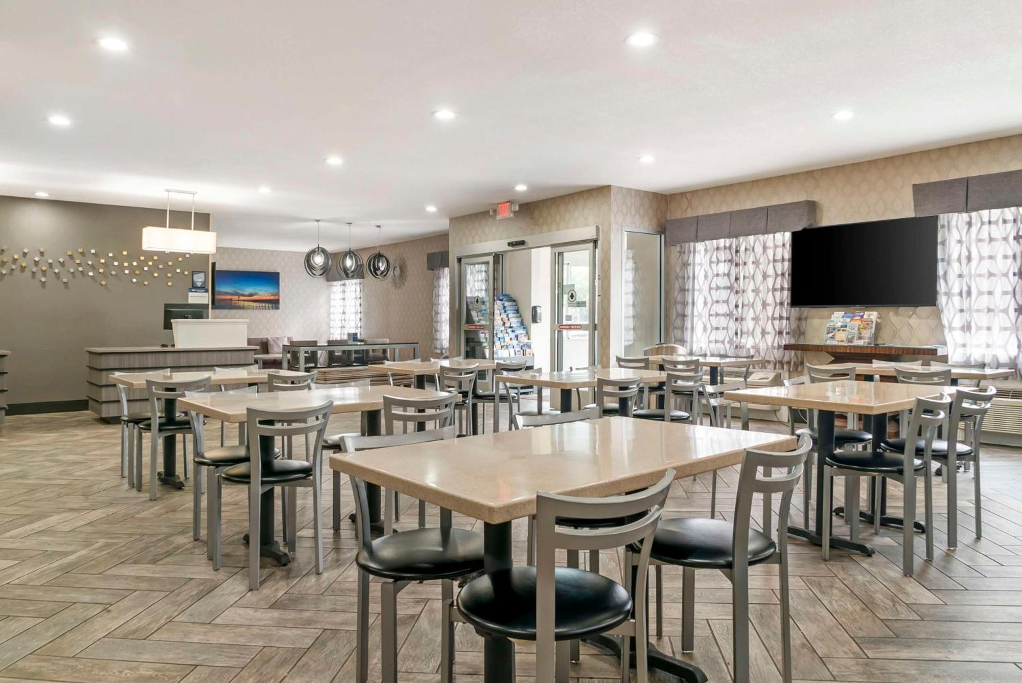 Best Western Beacon Inn Grand Haven Exteriér fotografie