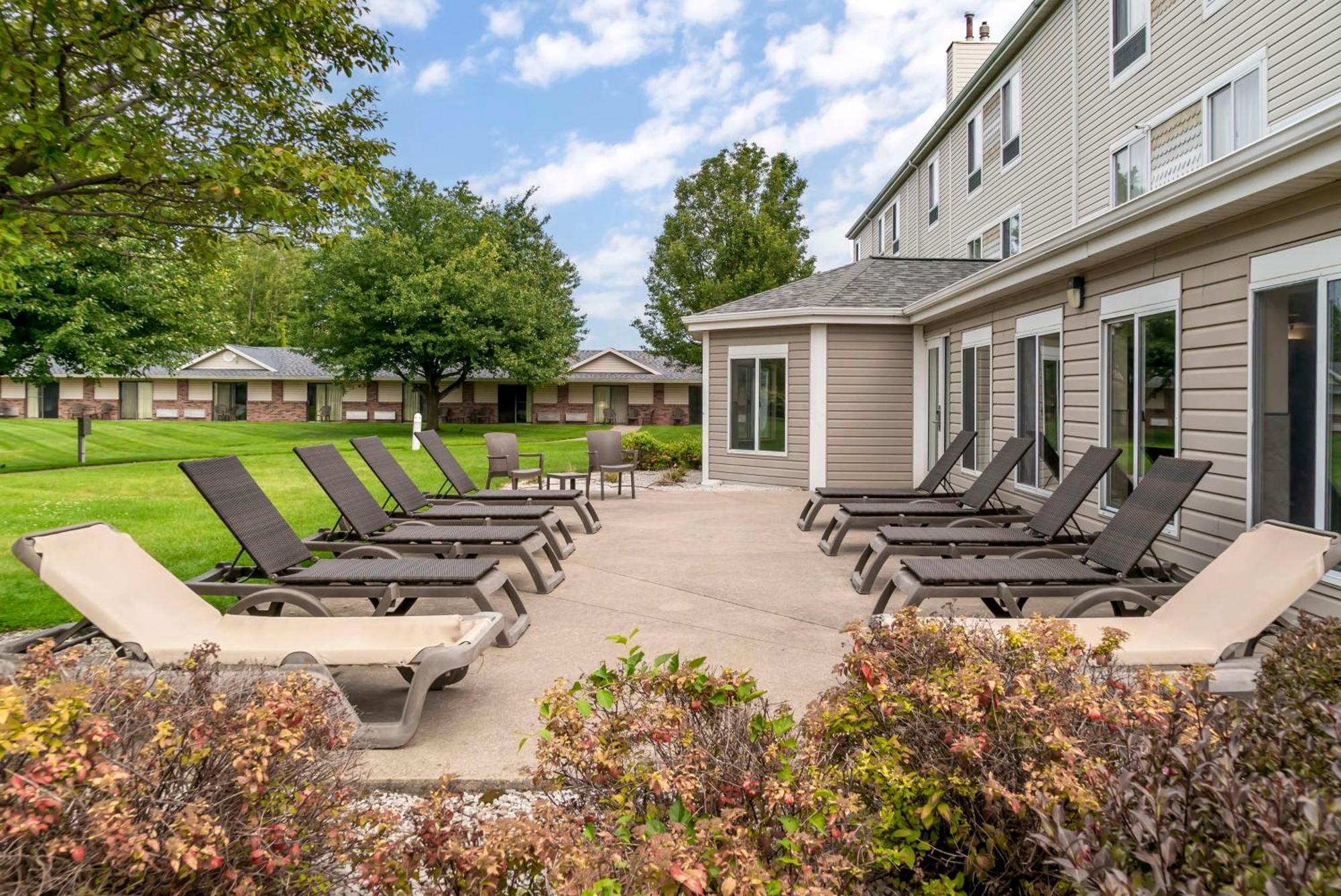 Best Western Beacon Inn Grand Haven Exteriér fotografie
